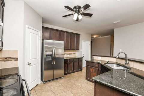 2121 Lorrie Lane, Weatherford, TX 76087