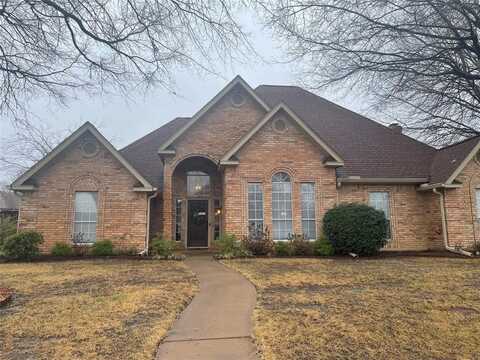 1925 Silverleaf Drive, Paris, TX 75462