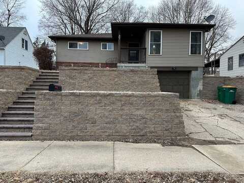 401 Dewey Street, Jackson, MN 56143