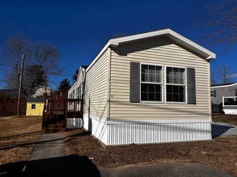 83 Ryefield Drive, Old Orchard Beach, ME 04064