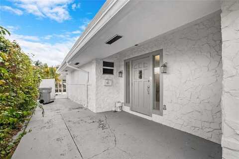 1311 NE 27th Way, Pompano Beach, FL 33062