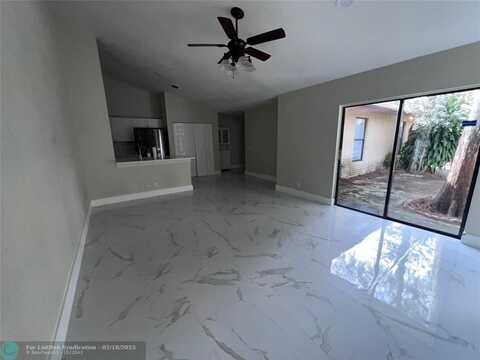 1047 Goldenrod Rd, Wellington, FL 33414