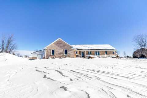 200 N JOSSART Road, LUXEMBURG, WI 54217