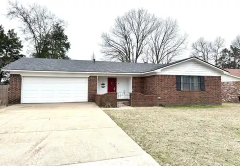 2008 E 19th Street, Russellville, AR 72802