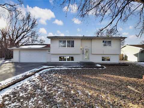 7689 Newton Avenue N, Brooklyn Park, MN 55444