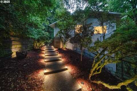 17867 SUNDOWN CT, Lake Oswego, OR 97034