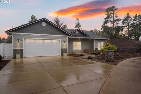 9 WHITE TAIL CT, Florence, OR 97439