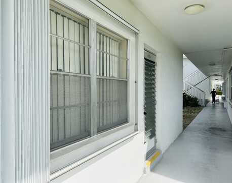 148 Coventry G, West Palm Beach, FL 33417