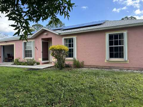 695 SW Heather Street, Port Saint Lucie, FL 34983