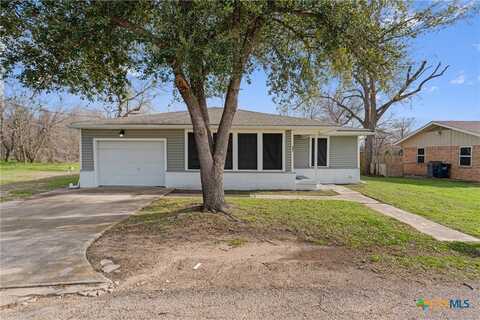 303 E 1st Street, Rockdale, TX 76567