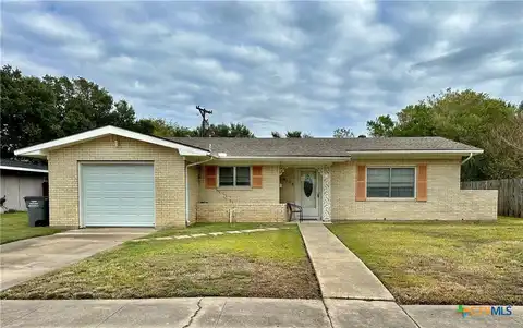 4708 Lilac Lane, Victoria, TX 77904