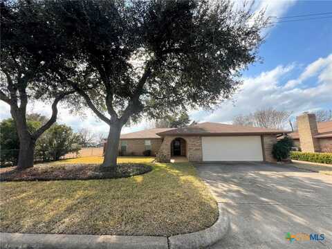 803 Lincoln, Mc Gregor, TX 76657