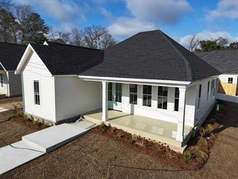 202 Lester St., Thomasville, GA 31792