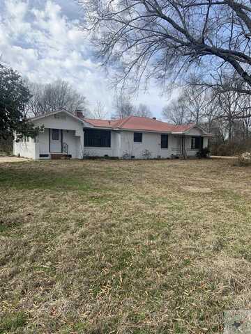 102 CR 4241, DeKalb, TX 75559