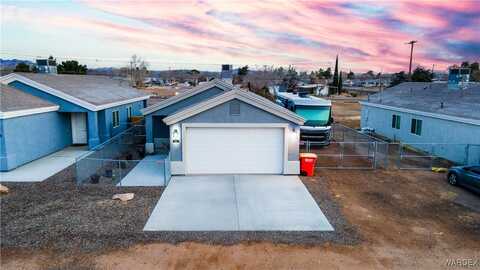 2775 E Leroy Avenue, Kingman, AZ 86409