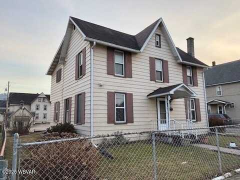 2321 LINN STREET, Williamsport, PA 17701