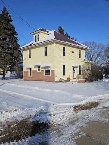 312 Commercial Street, Strawberry Point, IA 52076