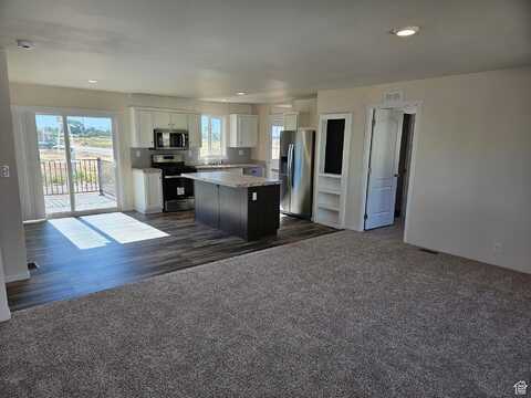 1700 W 2700 N, Pleasant View, UT 84404