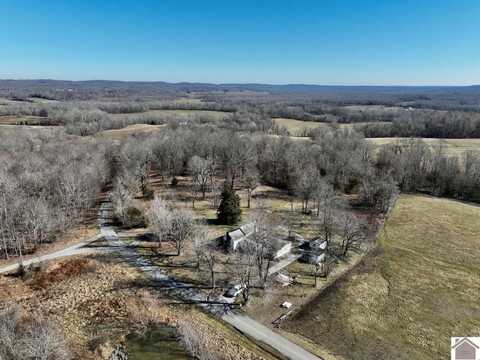 490 West Fork Road, Fredonia, KY 42411