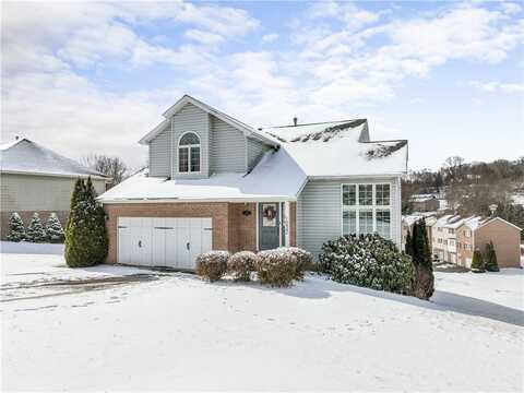 1032 New London Dr, Greensburg, PA 15601