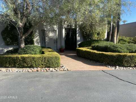 5642 N SCOTTSDALE Road, Paradise Valley, AZ 85253