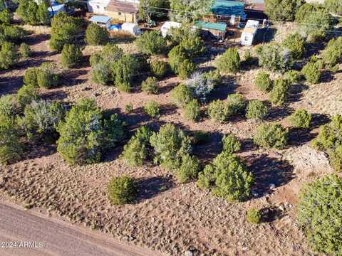 8506 RIFLE Drive, Show Low, AZ 85901