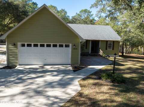 3275 Island Drive SE, Bolivia, NC 28422