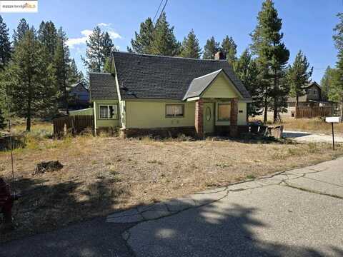 1666 Arapahoe ST, South Lake Tahoe, CA 96150