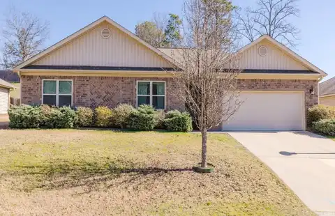 1324 Hunterwood, Bryant, AR 72022