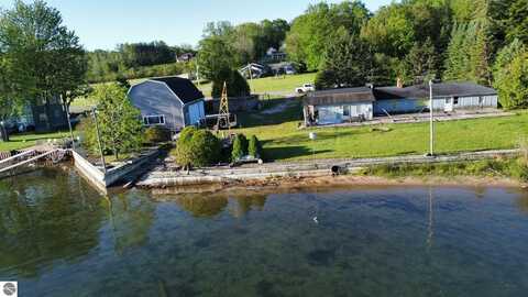 4472 CRESCENT BEACH ROAD, ONEKAMA, MI 49675