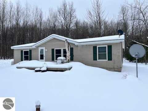 3033 D B TRAIL, BELLAIRE, MI 49615