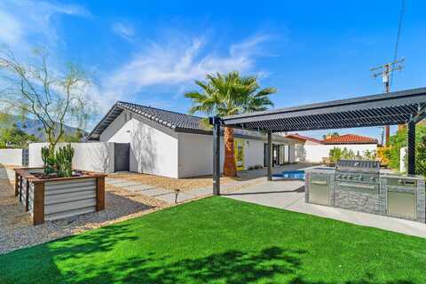 1980 N Los Alamos Road, Palm Springs, CA 92262