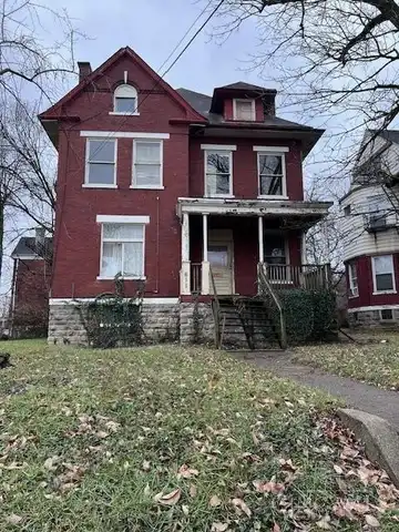 611 Rockdale Avenue, Cincinnati, OH 45229