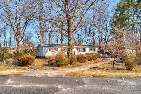 187 Automotive Lane, Hickory, NC 28601