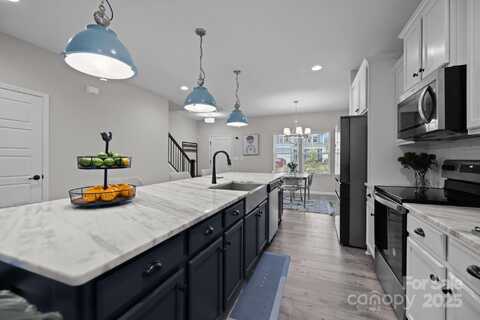 201 Bennett Trail Drive, Mount Holly, NC 28120