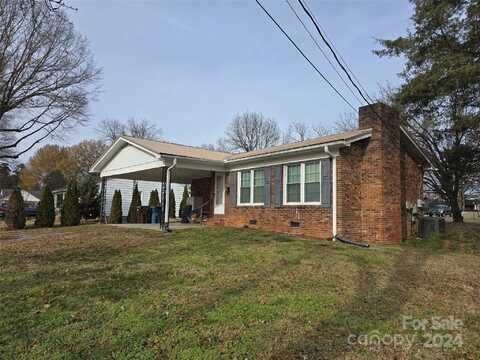 321 Gwyn Street, Mocksville, NC 27028