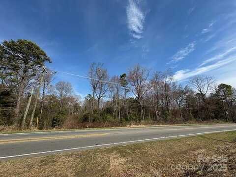 8015 Lawyers Road, Charlotte, NC 28227