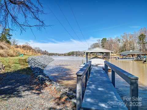 805 Cooks Cove Ridge, Lake Wylie, SC 29710