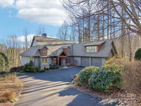 131 Falkirk Way, Zirconia, NC 28790