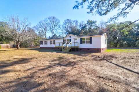 5760 Teaster Lane, Ravenel, SC 29470