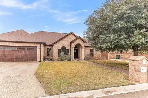 527 Quail Creek Dr, Del Rio, TX 78840