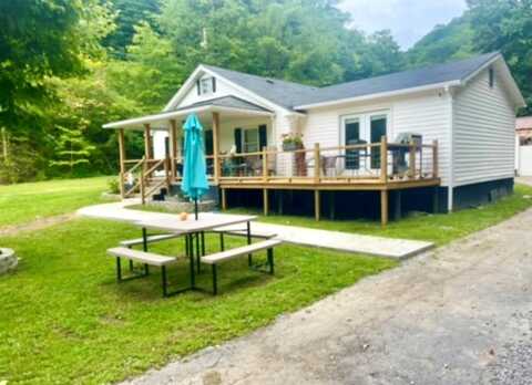 71 Tango Road, Isom, KY 41858