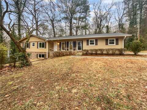 4726 Alpine Drive SW, Lilburn, GA 30047