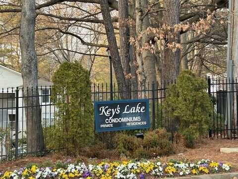 1376 Keys Lake Drive NE, Brookhaven, GA 30319