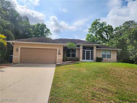 2707 7th Street W, Lehigh Acres, FL 33971