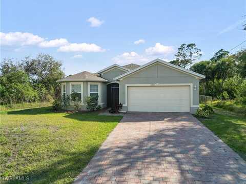 2905 45th Street SW, Lehigh Acres, FL 33976