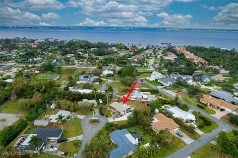 905 Lucas Road, Fort Myers, FL 33919