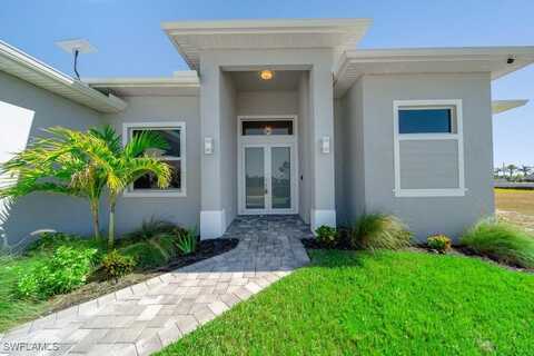1935 NW 34th Avenue, Cape Coral, FL 33993