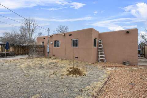 4919 PASTURA Place NW, Albuquerque, NM 87107