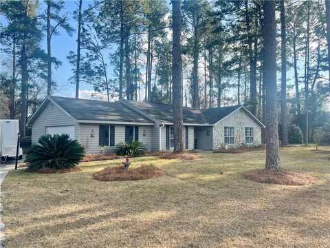 2491 Photonia Ave, Jesup, GA 31546